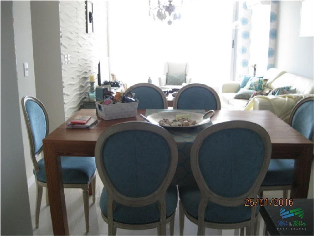 Apartamento en Brava, 2 dormitorios *