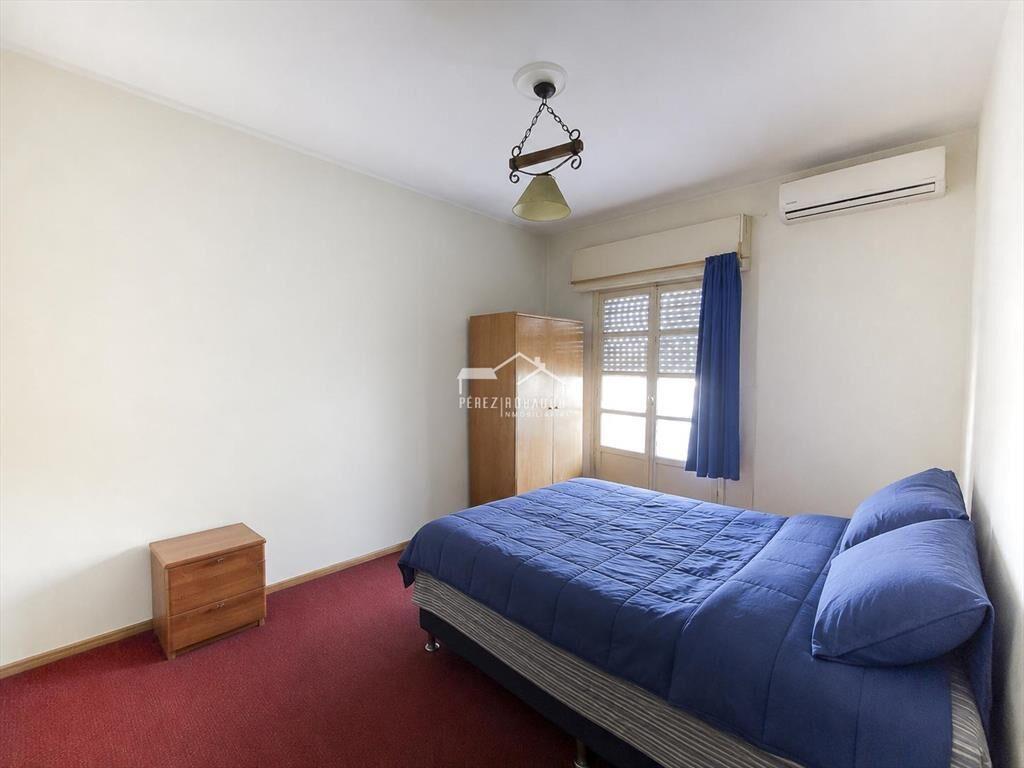 Venta apartamento 1 dormitorio alquilado. Malvín sobre Av.