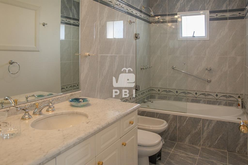 Departamento de 3 dormitorios en venta frente a -