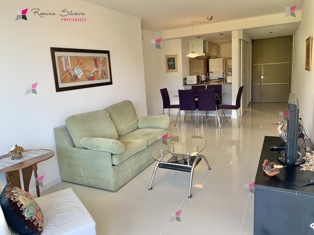 ALQUILER TEMPORARIO APARTAMENTO 2 DORMITORIOS AV ROOSEVELT