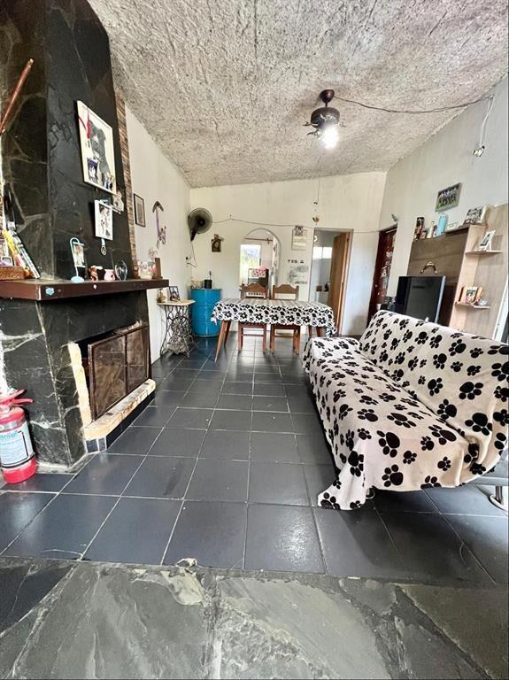 VENTA CASA SOLYMAR SUR A 3 CUADRAS DE LA RAMBLA COSTANERA.