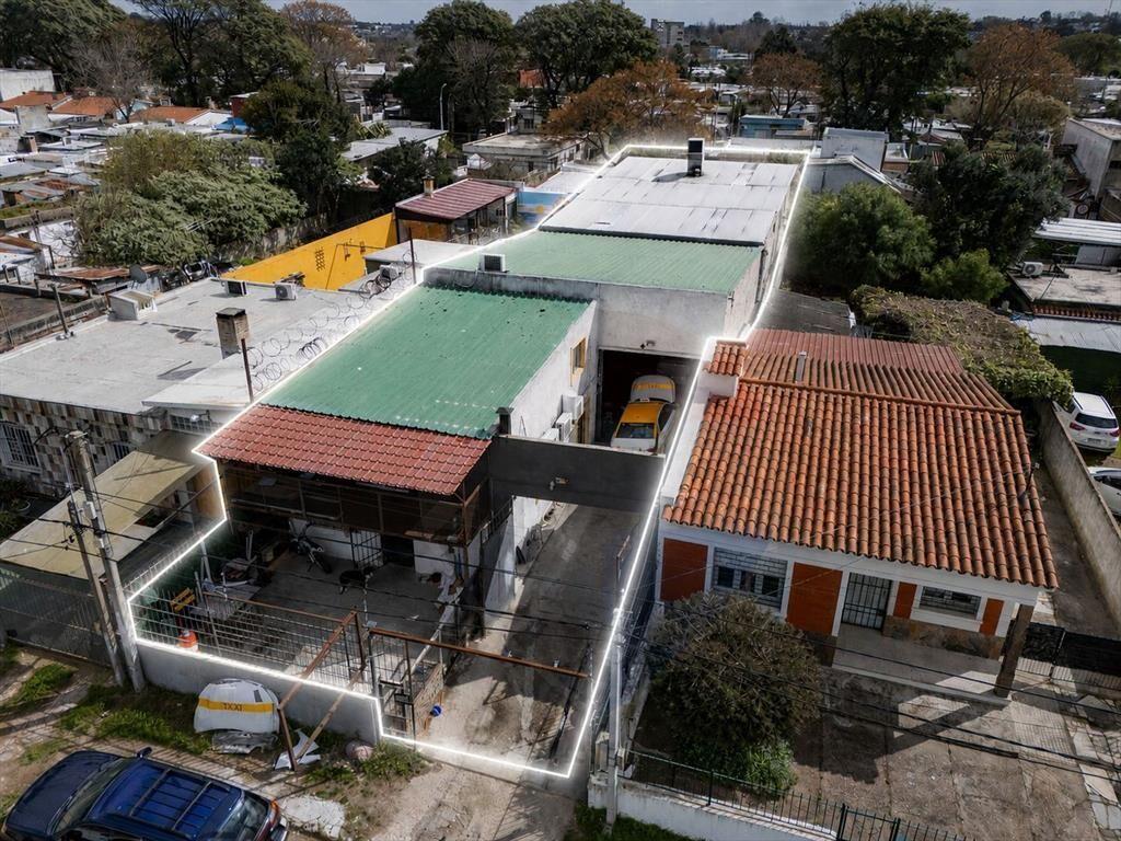 GALPÓN CON TALLER MECANICO Y CASA EN VENTA