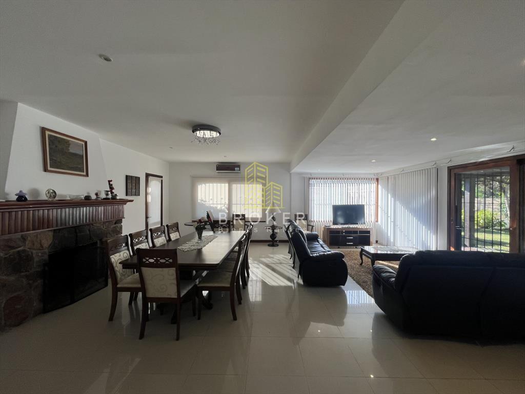 Venta Casa de 6 dormitorios Punta del Este Playa