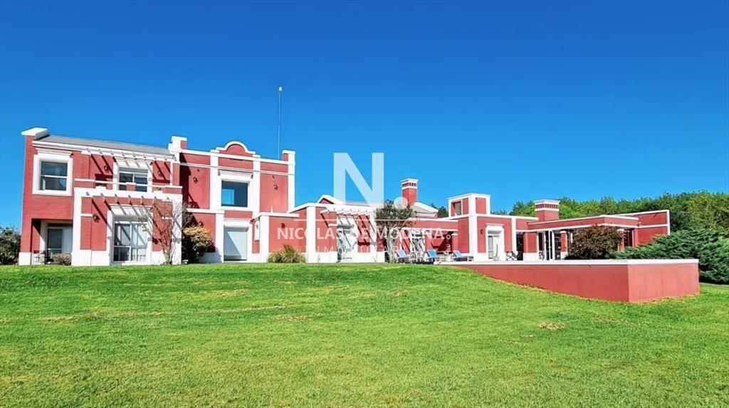 vende espectacular Chacra en Lomas del Sauce