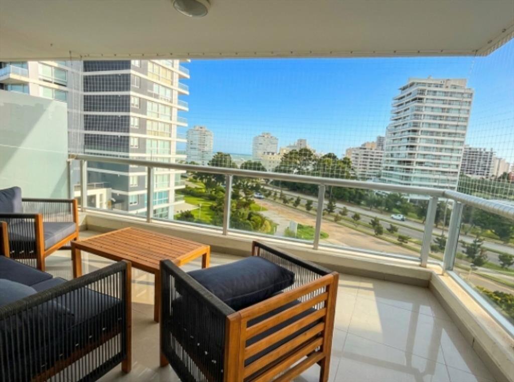 Apartamento 3 dormitorios Punta del Este