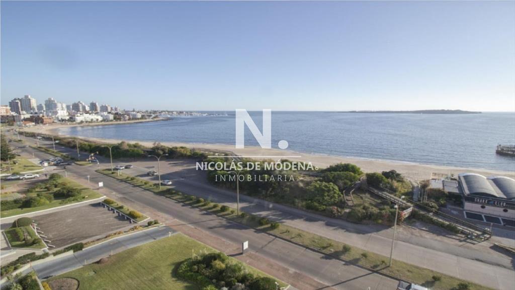 Venta Apartamento 3 dormitorios en zona Mansa al