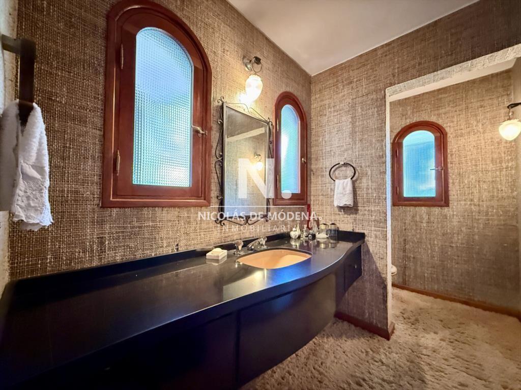 Vende Casa en Lugano de 4 dormitorios en Punta