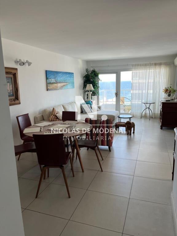 Alquila apartamento de 2 dormitorios en Peninsula, Punta de