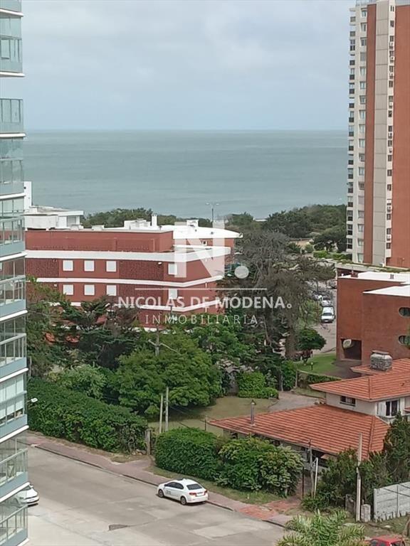 Departamento en venta a metros del mar. Miami II