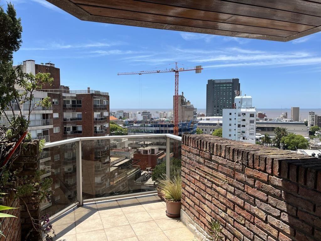 APARTAMENTO PANORÁMICO FRENTE AL CLUB DE GOLF