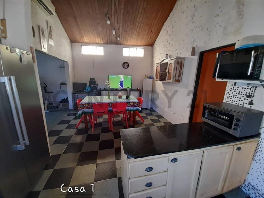 Venta 2 casas, Padrón único a pasos de Propios y Gral. Fl...