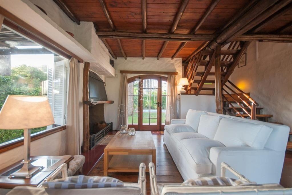 Casa en ALQUILER a sÃ³lo 150 mtrs del Mar