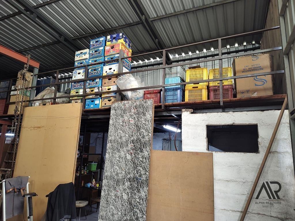 Galpón en venta de 375m2 ubicado en Nuevo París