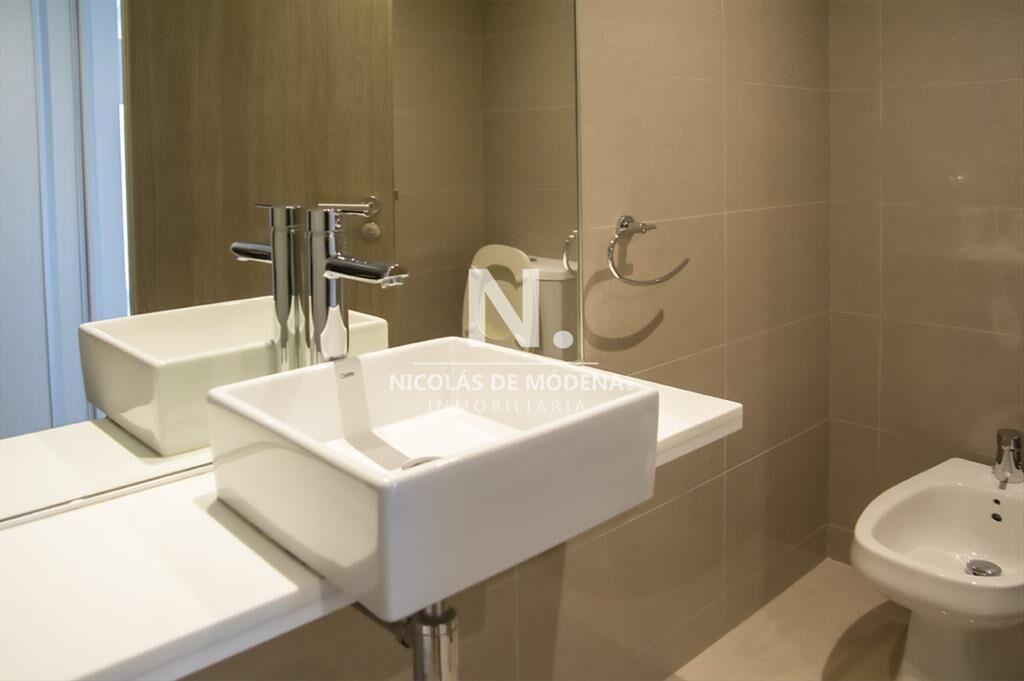Apartamento en venta en Torre Onix, moderno con 1