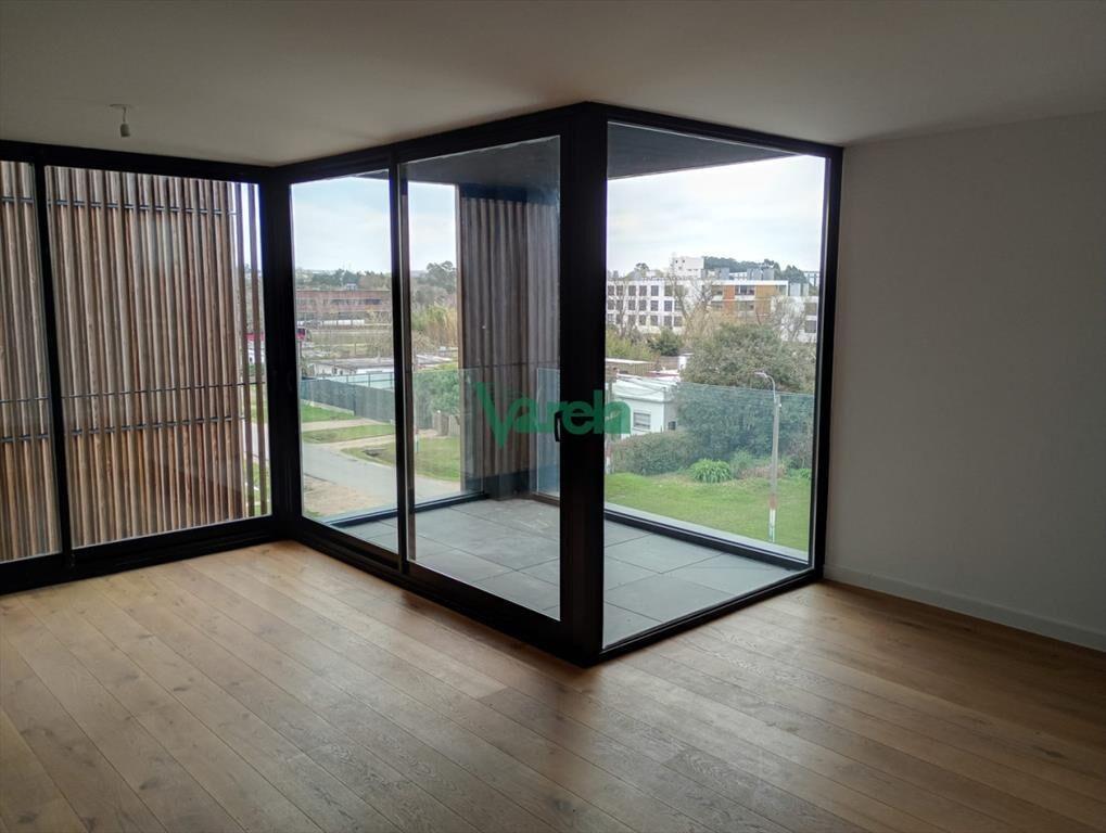 Venta apartamento, Carrasco Norte,3 dormitorios ,2baños,ex