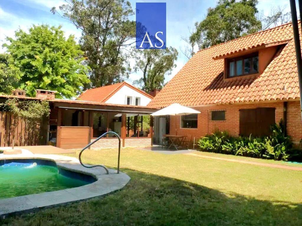 Casa 3 dormitorios construcción tradicional con