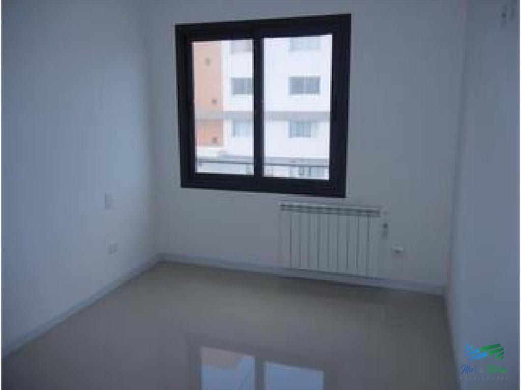 Apartamento en Maldonado, 3 dormitorios *