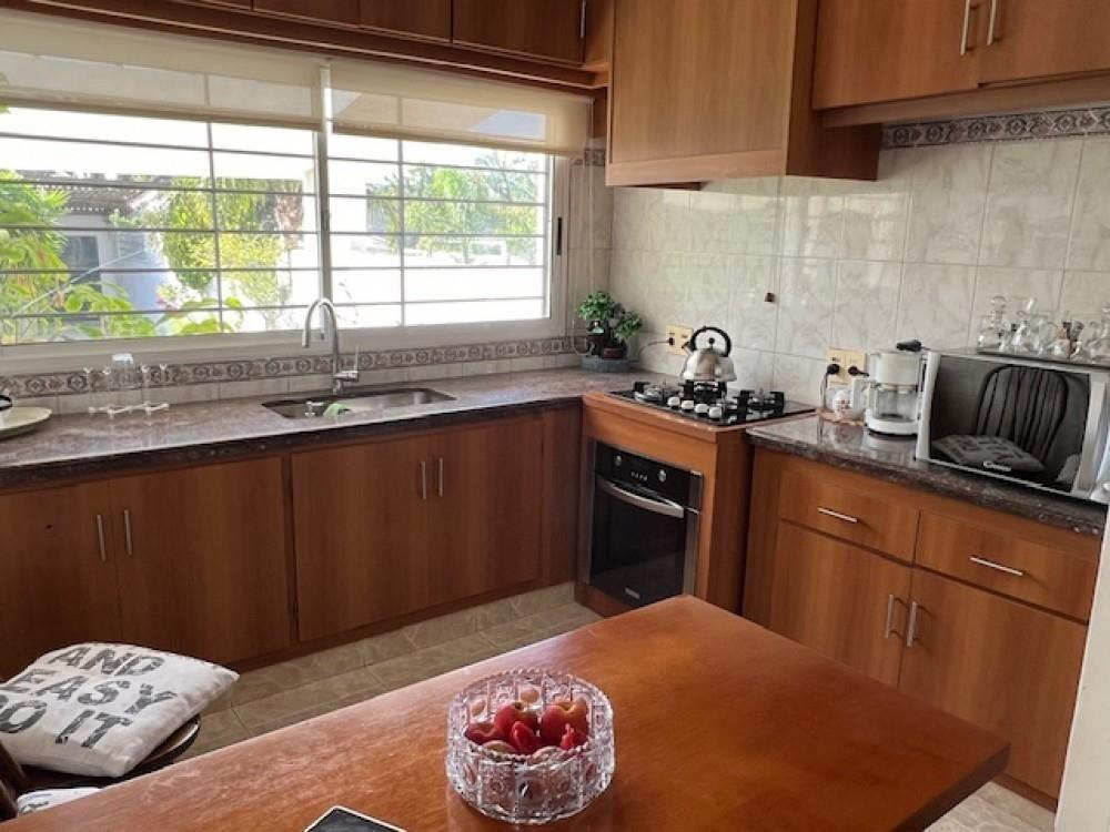 Venta casa 3 dorm en Punta Gorda, Rocafuerte y Caramuru