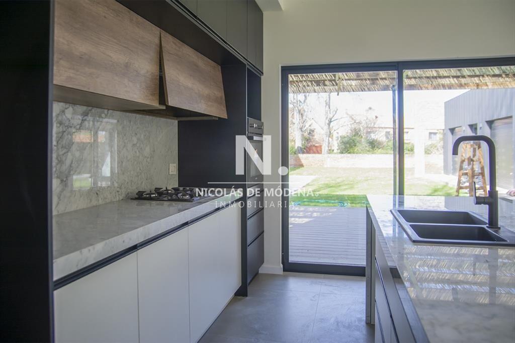 Chalet en el Golf de 4 dormitorios en venta a