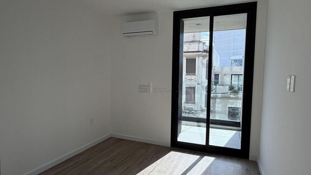 Si Alquila apartamento 1 dormitorio a estrenar balcón Pocit