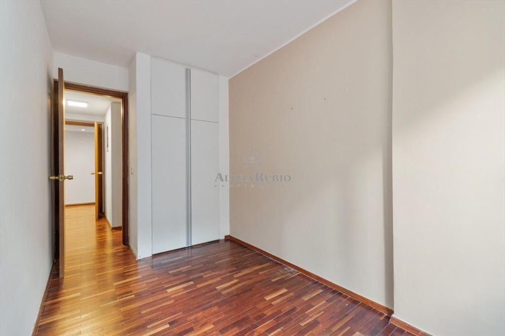 APARTAMENTO EN VENTA CON PATIO 122 MTS DE  PARRILLERO. 2...