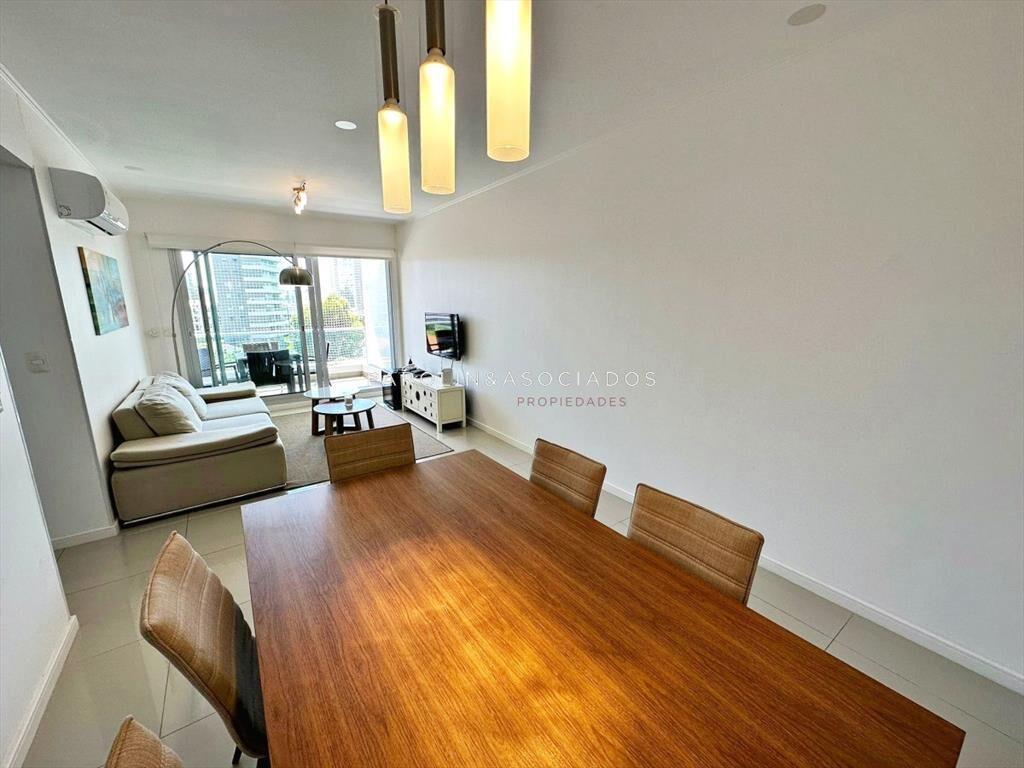 Apartamento en venta de 2 dormitorios en Wind Tower, Punta