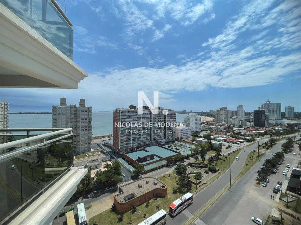 Disponible en Alquiler, apartamento de 2 dormitorios en Bra