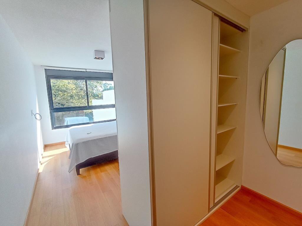 Venta Apartamento con Renta Pocitos Nuevo 2 Dormitorios 2 B