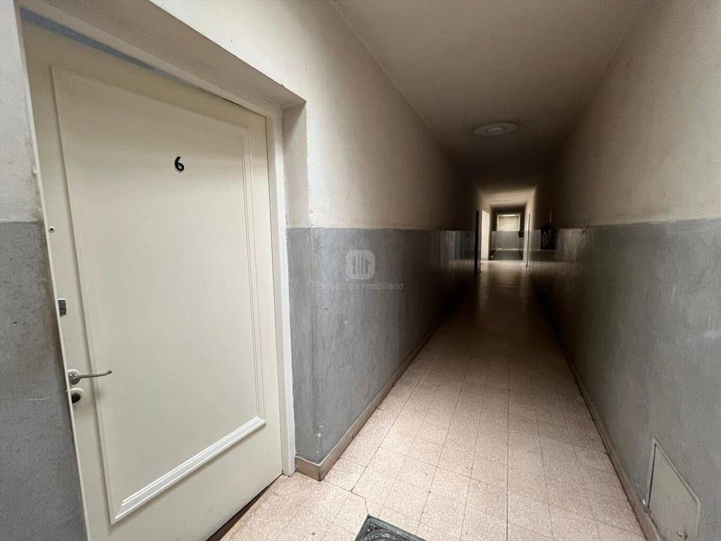 OPORTUNIDAD PARA INVERSORES - VENTA APTO ZONA TRES CRUCES