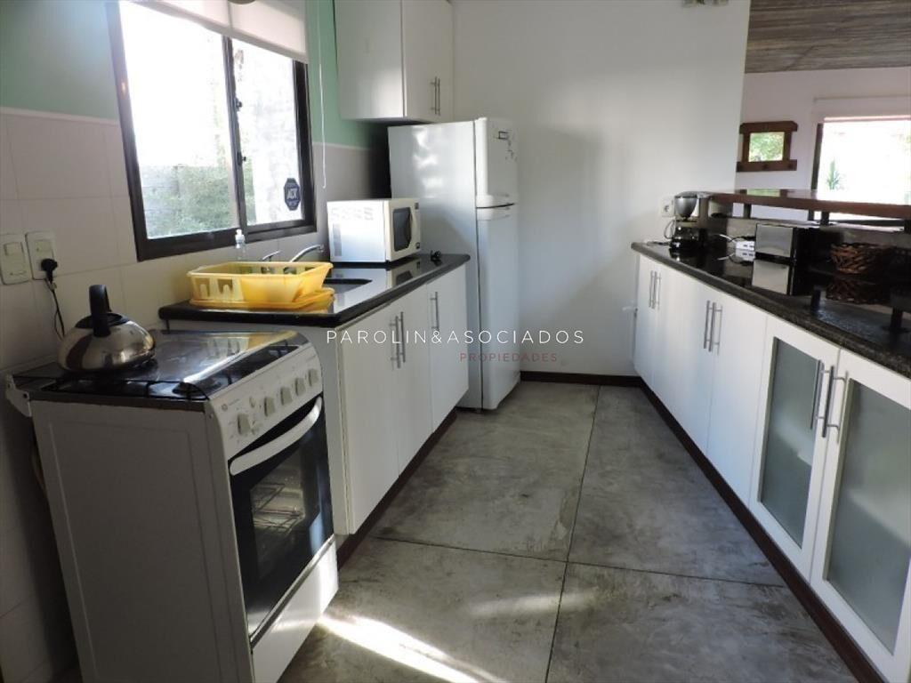 Casa en venta de 3 dormitorio en Montoya, Punta del Este.