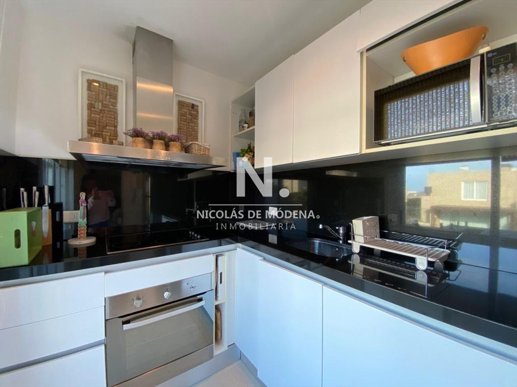 Apartamento de 3 dormitorios 2 baños