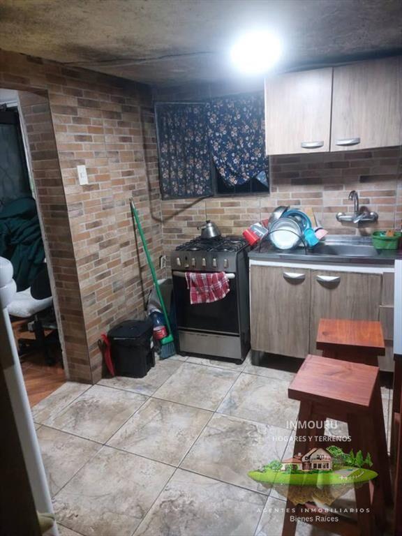 Se Vende Amplia Casa en Nuevo Paris