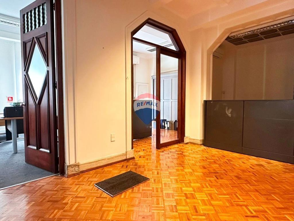 ALQUILER OFICINAS CIUDAD VIEJA PISO COMPLETO