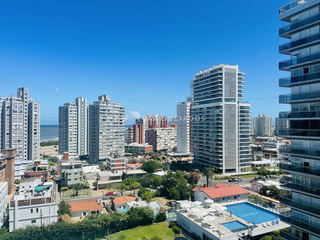 Apartamento en venta de 2 dormitorios en Punta