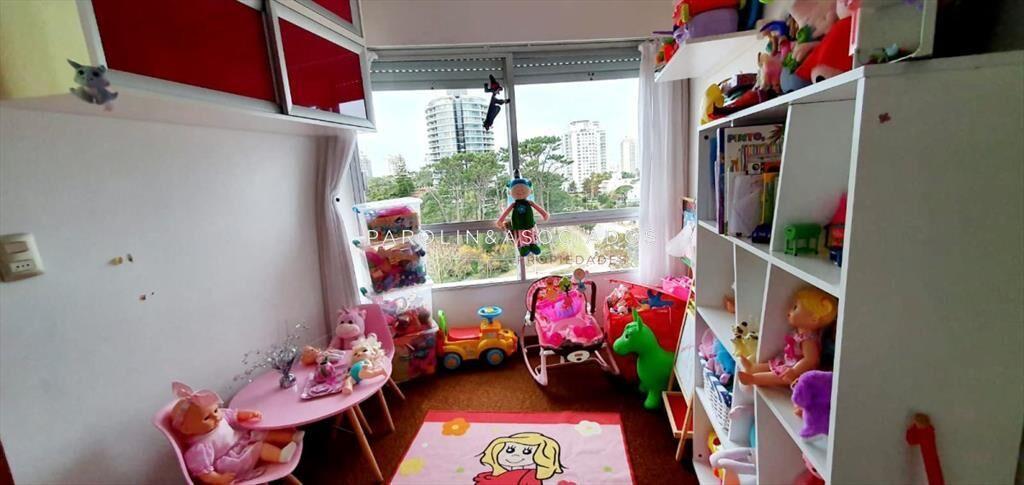 Hermoso apartamento en venta con agradable vista en Punta d