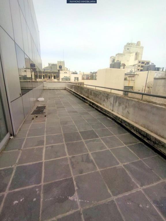 Alquiler oficina 157m2 Ciudad Vieja con garaje