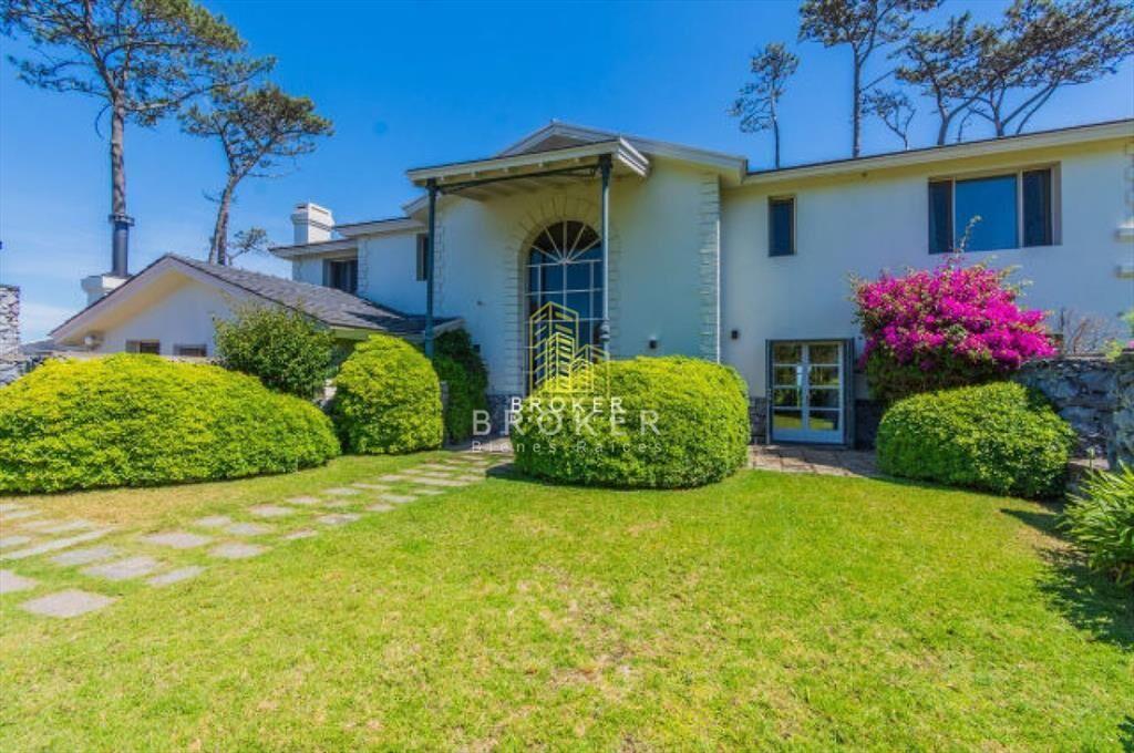 Venta Mansión frente al mar en Punta del Este -