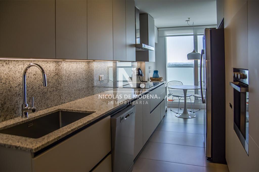 Piso alto en venta con increible vista - Torre Le