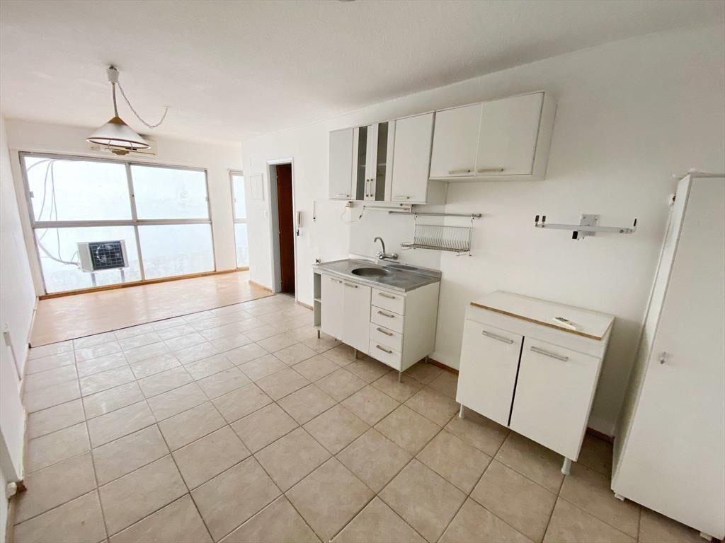 Venta de Apartamento con 2 dormitorios en Cordón. CON RENTA!