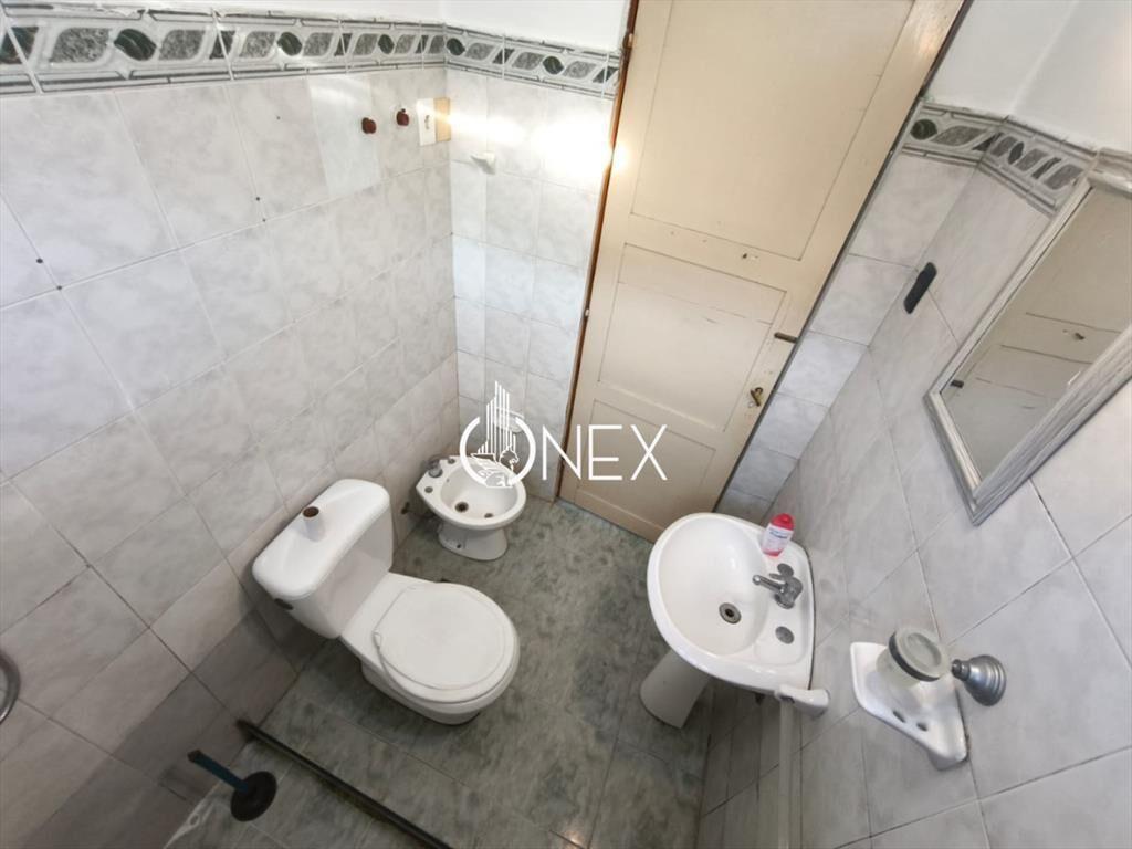 ONEX VENDE CASA EN COLON REMODELADA