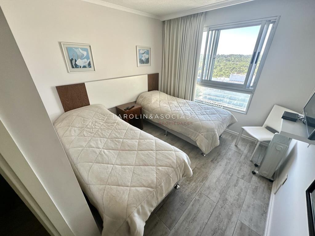 Pent House duplex en Ocean Drive, Punta del Este.