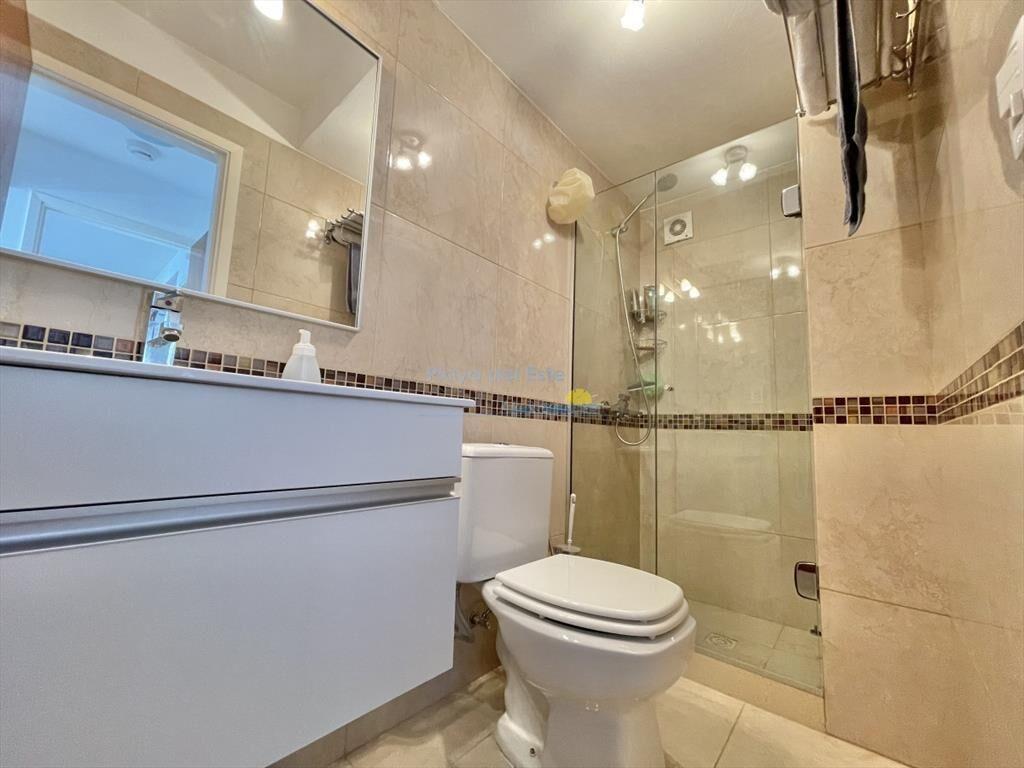 APARTAMENTO EN VENTA FRENTE AL MAR EN MANSA DE 1