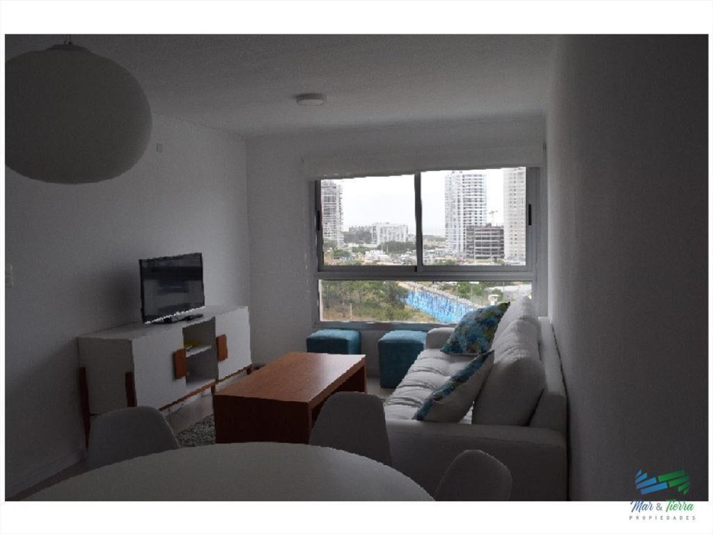 Apartamento en Aidy Grill, 2 dormitorios *