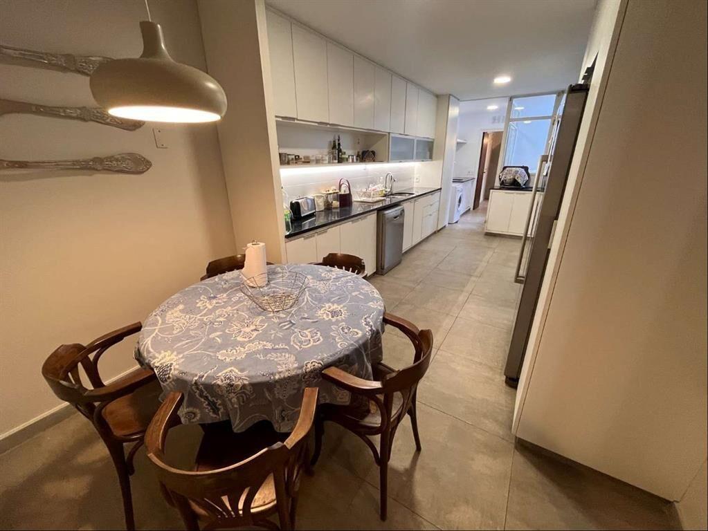 Venta Apartamento 3 Dormitorios y garaje Villa Biarritz