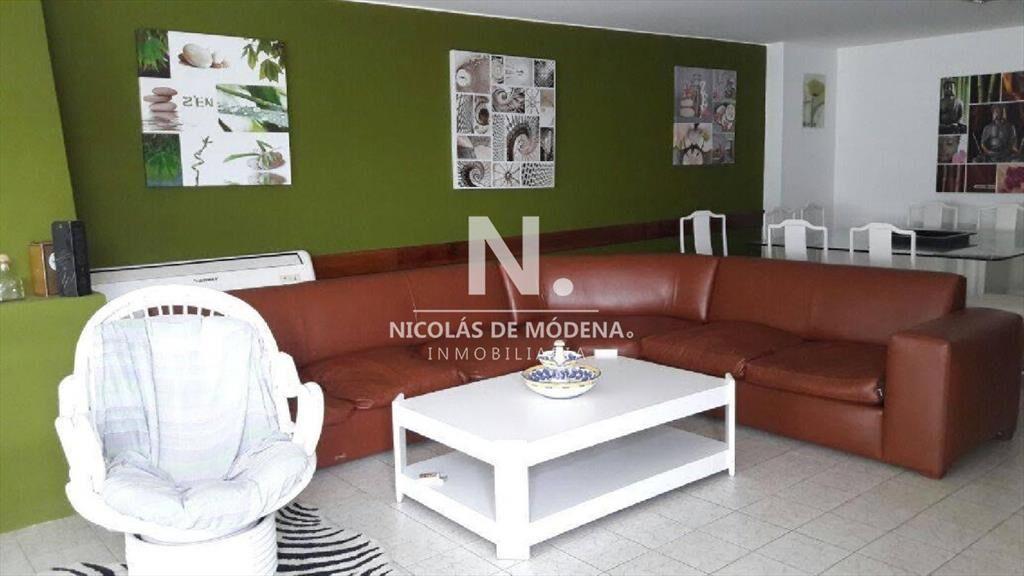 Playa de los Ingleses, departamento en venta.