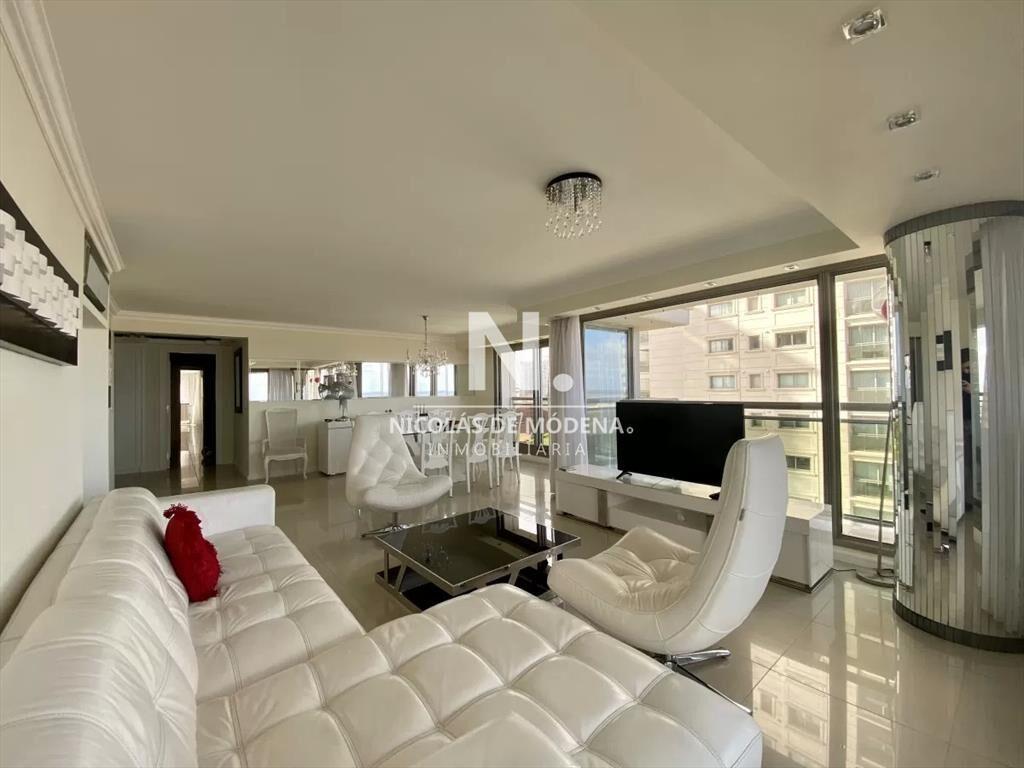 Hermoso Departamento en venta con agradable vista al Mar de