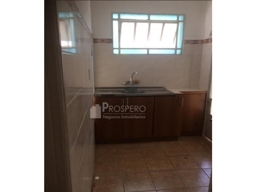 97 Venta Apto 3 Dor 2 Baño, Centro C/RENTA sobre 18 De Ju