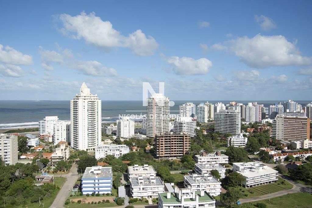 Hermoso Departamento en torre Ocean Drive