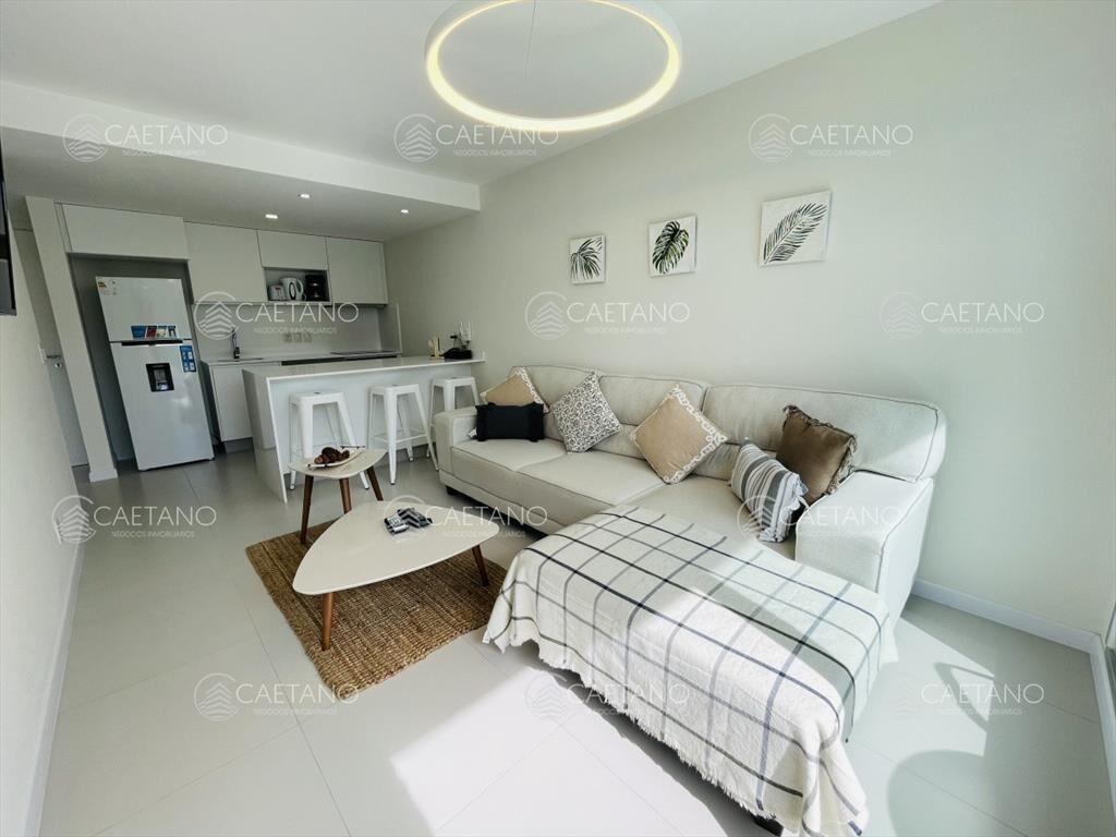 Apartamento en venta en Playa Mansa Punta del