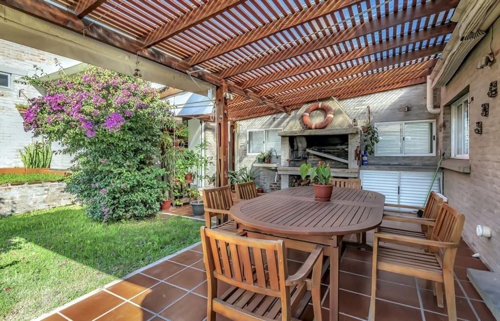Casa en venta frente al mar en Piriapolis